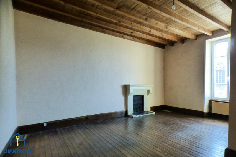 Maison - 102 m² - 4 pièces