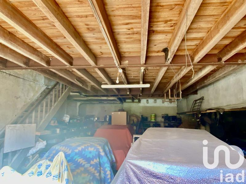 Maison - 184 m² - 8 pièces