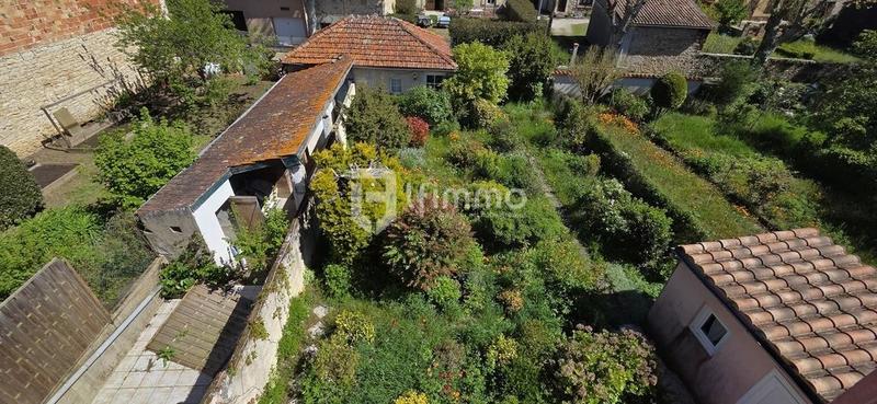 Maison de village - 157 m² - 6 pièces