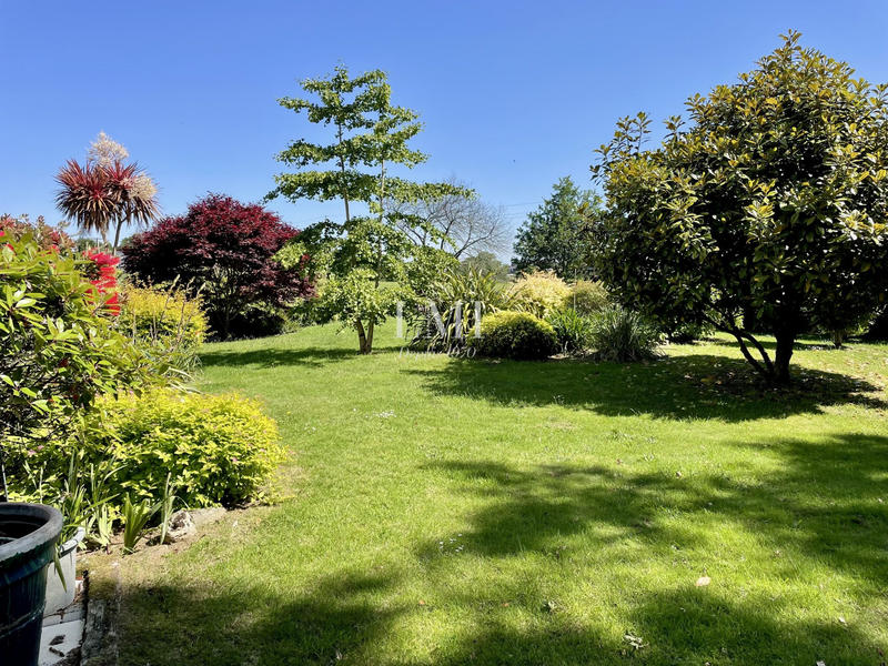 Maison - 137 m² - 5 pièces