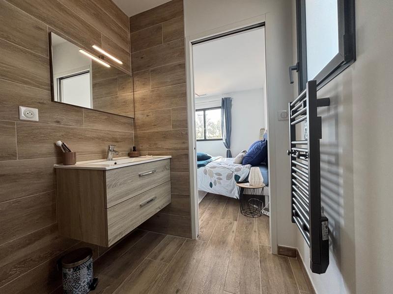 Maison - 200 m² - 6 pièces