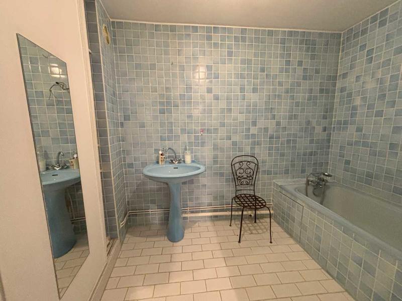 Maison de village - 214 m² - 6 pièces