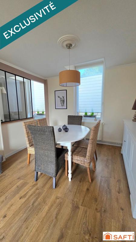 Maison - 163 m² - 7 pièces