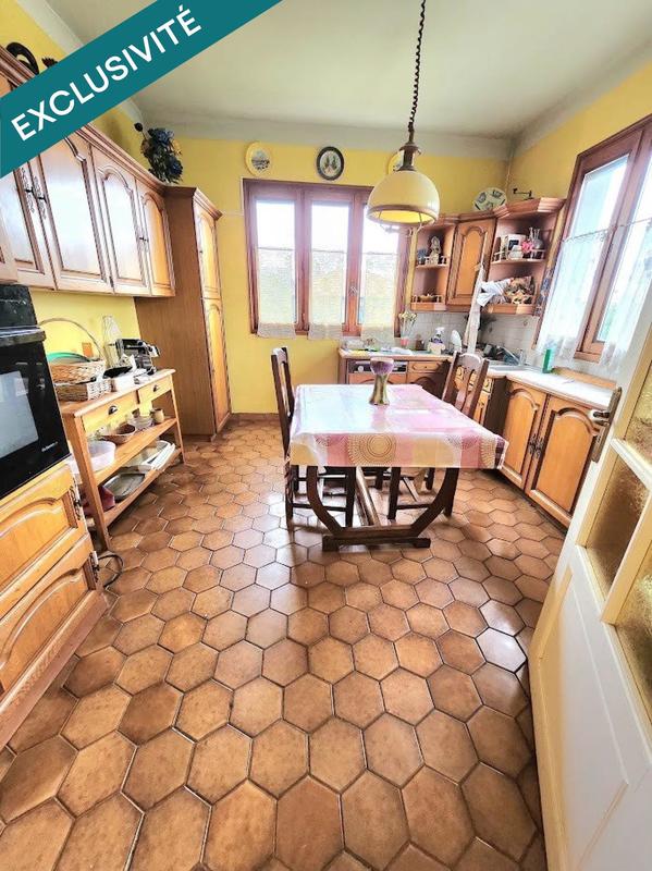 Maison - 243 m² - 7 pièces