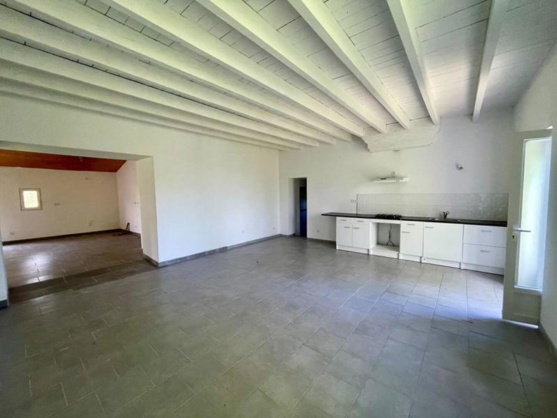 Maison - 162 m² - 9 pièces