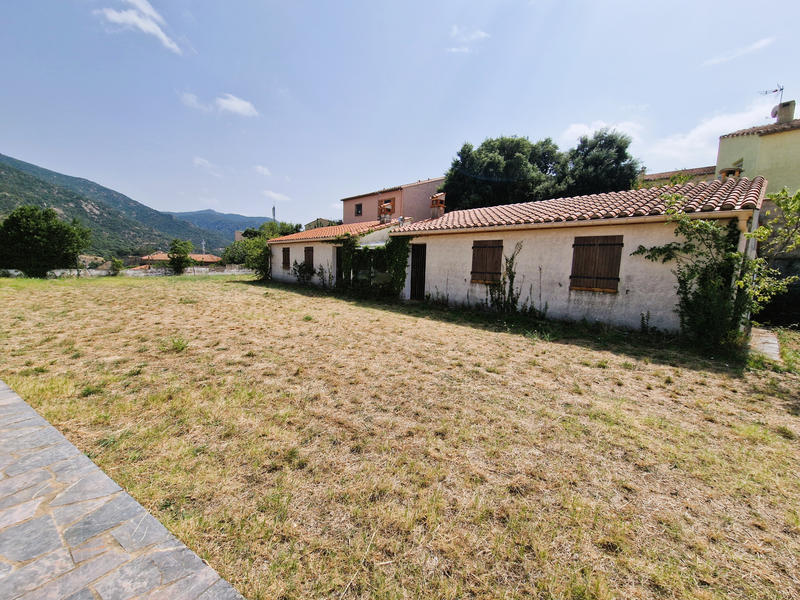 Maison - 200 m² - 6 pièces