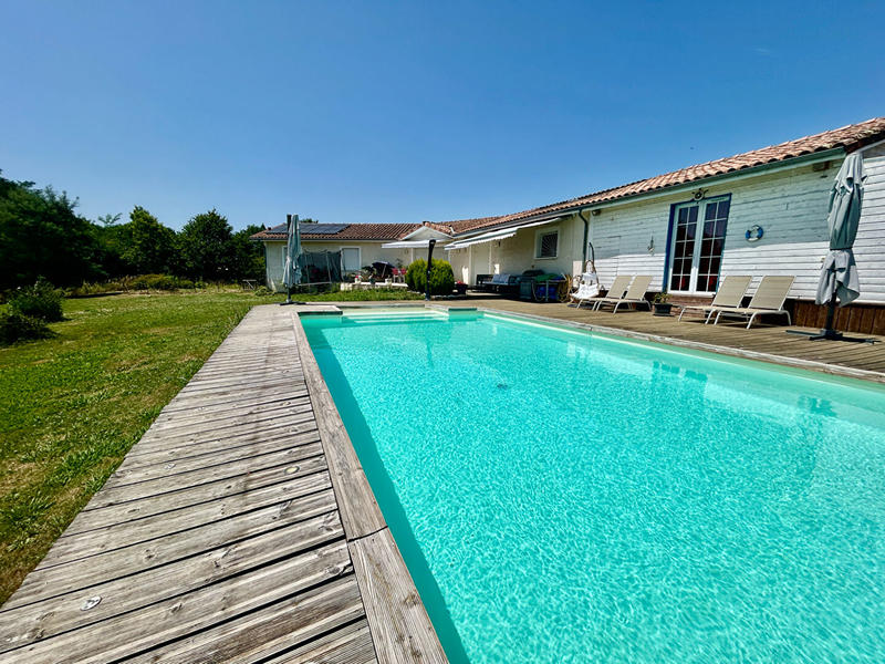 Maison - 170 m² - 6 pièces