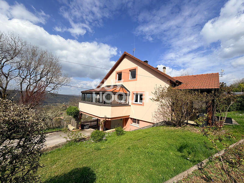 Maison - 193 m² - 7 pièces