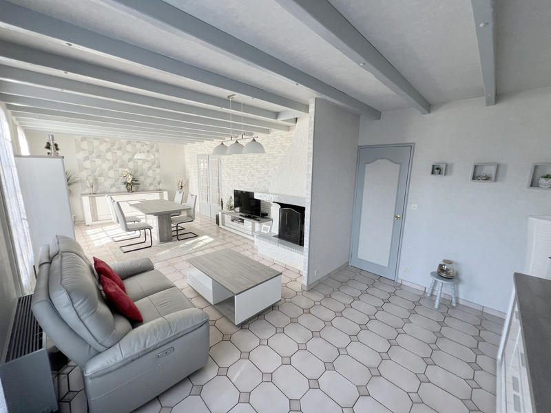 Maison - 130 m² - 6 pièces