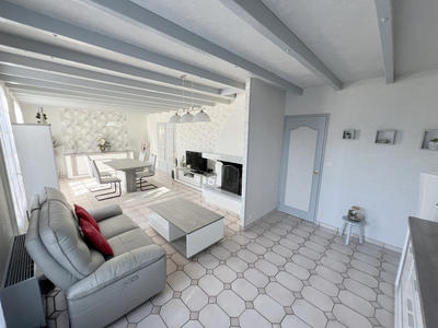 Maison - 130 m² - 6 pièces