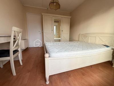 Appartement - 79 m² - 4 pièces