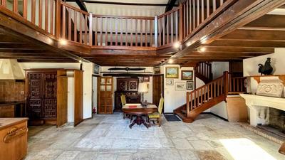 Propriété - 154 m² - 6 pièces