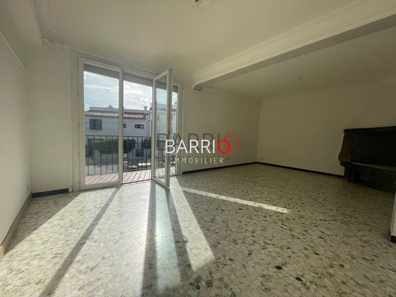 Appartement - 82 m² - 4 pièces