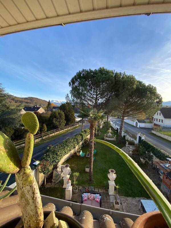 Maison - 181 m² - 7 pièces