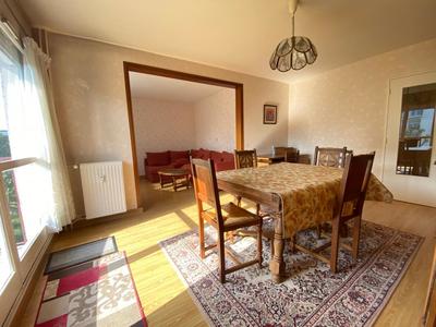 Appartement - 77 m² - 4 pièces