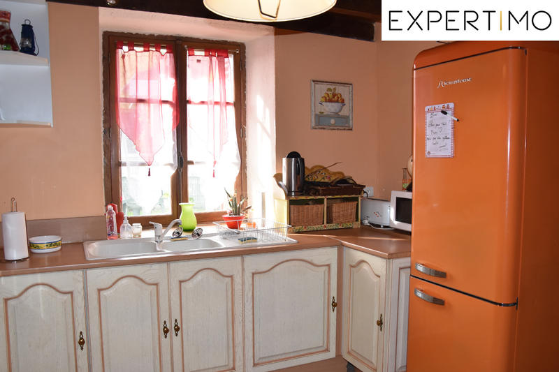 Maison - 215 m² - 8 pièces