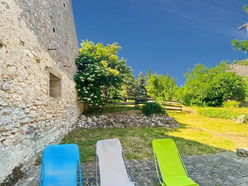 Maison - 186 m² - 8 pièces