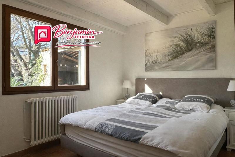 Villa - 145 m² - 6 pièces