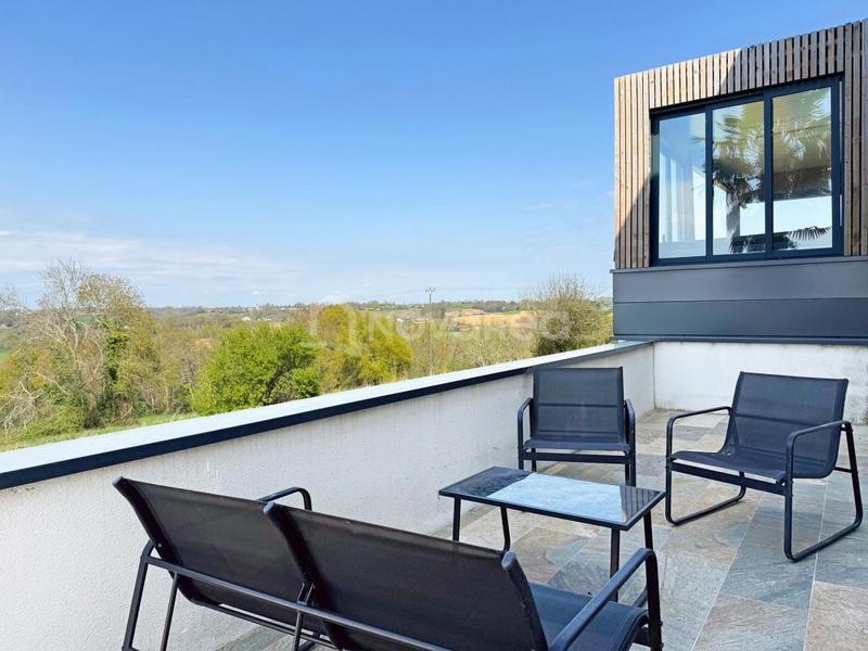 Villa - 166 m² - 7 pièces