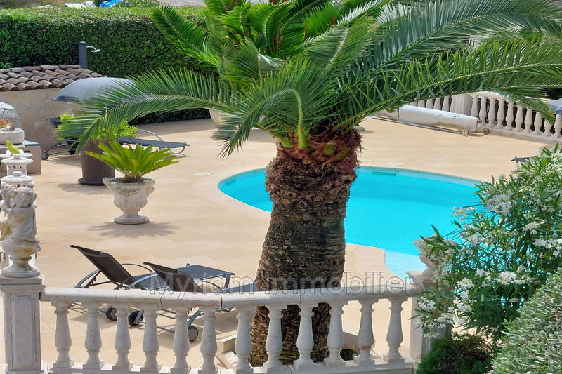 Mas - 185 m² - 6 pièces