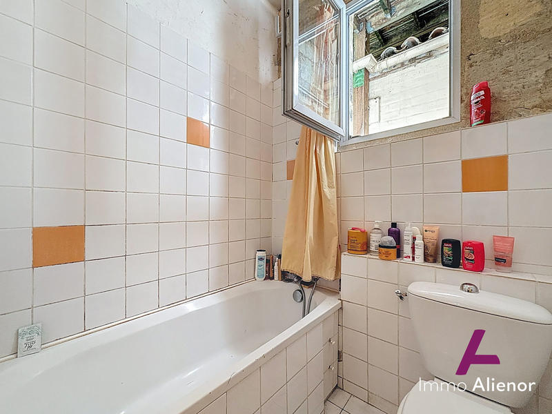 Maison ancienne - 155 m² - 7 pièces