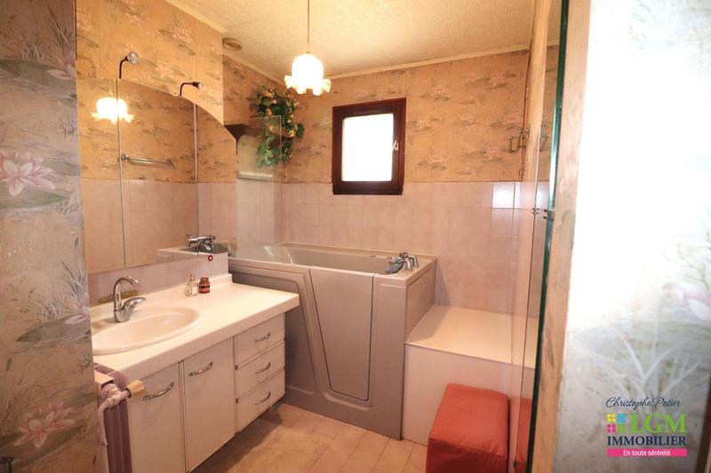 Maison - 92 m² - 4 pièces