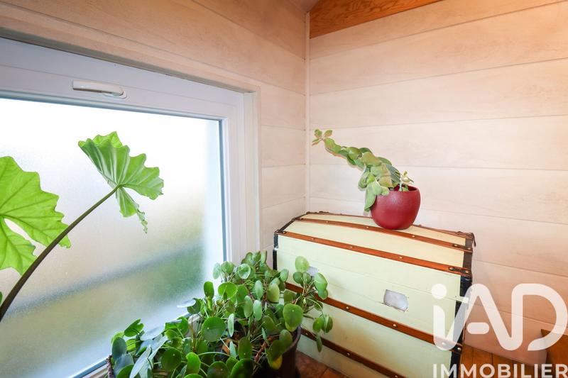 Maison - 273 m² - 11 pièces