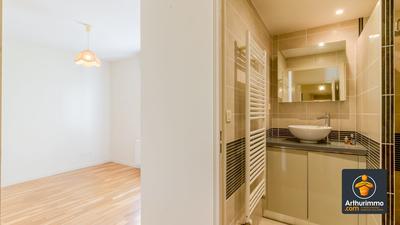 Appartement - 92 m² - 4 pièces