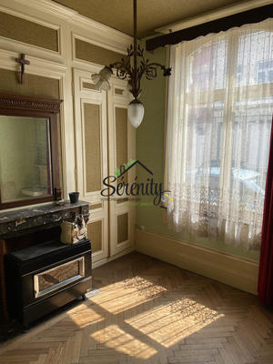 Maison - 221 m² - 13 pièces