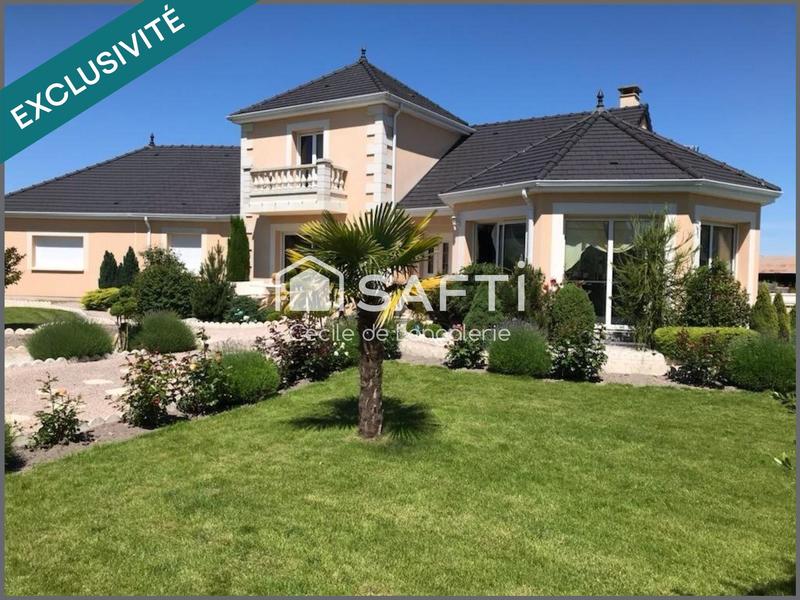 Maison - 168 m² - 4 pièces