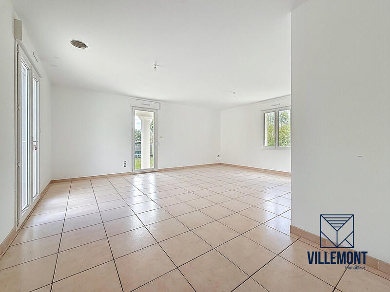 Maison - 98 m² - 4 pièces