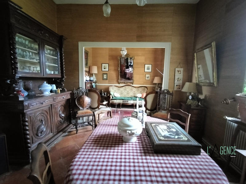 Maison ancienne - 310 m² - 12 pièces