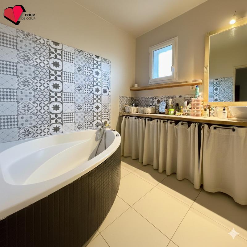 Villa - 104 m² - 4 pièces