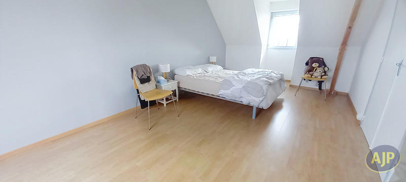 Maison - 160 m² - 7 pièces