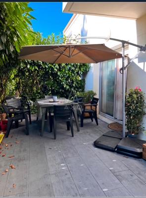 Appartement - 70 m² - 3 pièces