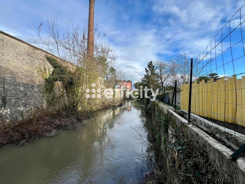 Maison - 76 m² - 4 pièces