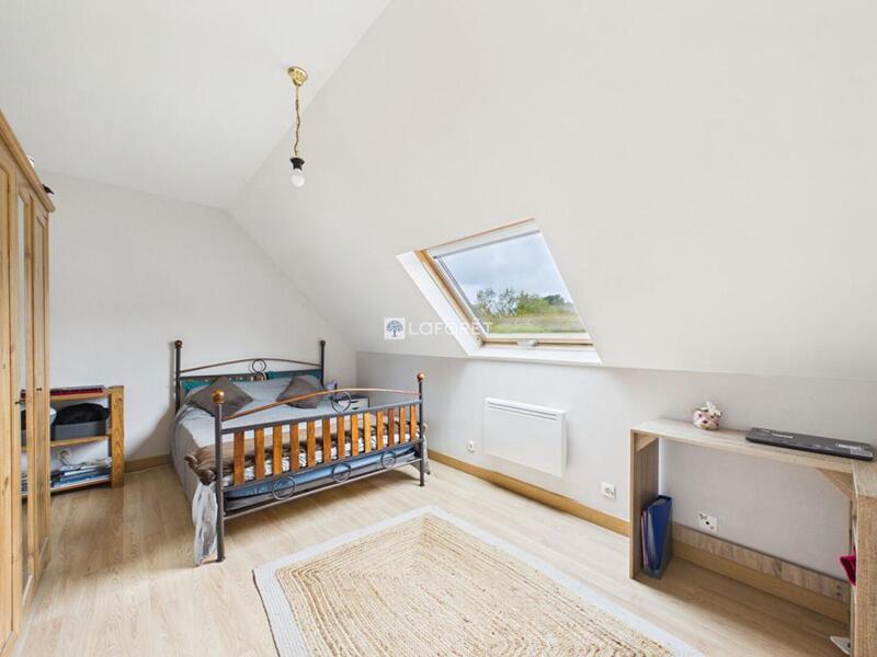 Maison - 113 m² - 7 pièces