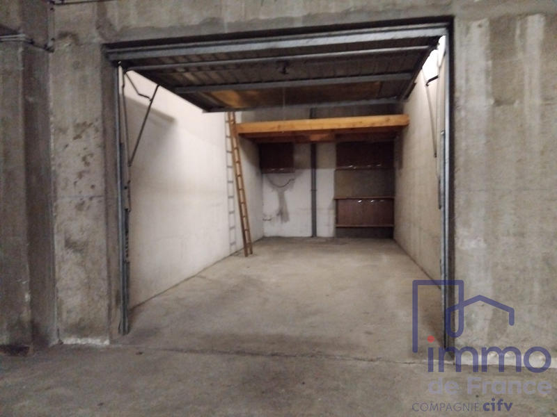 Appartement - 108 m² - 6 pièces