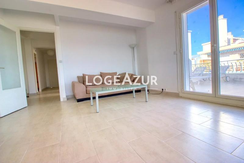 Appartement - 79 m² - 3 pièces