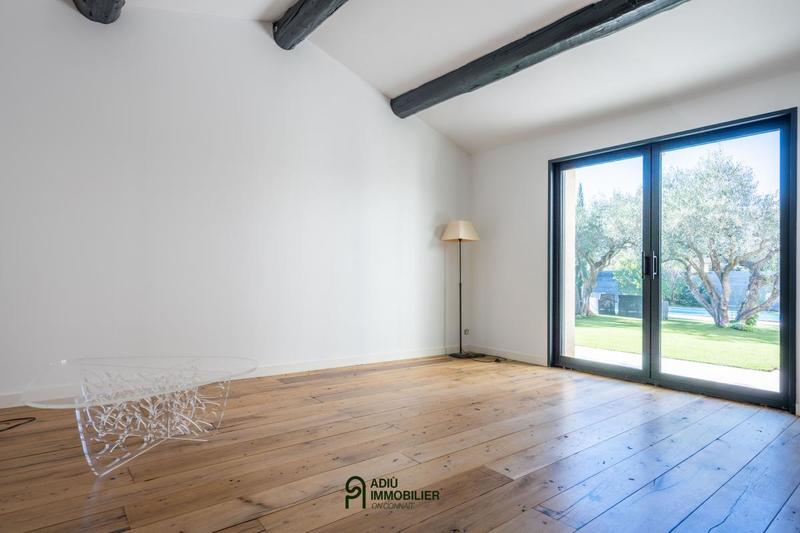 Villa - 280 m² - 7 pièces