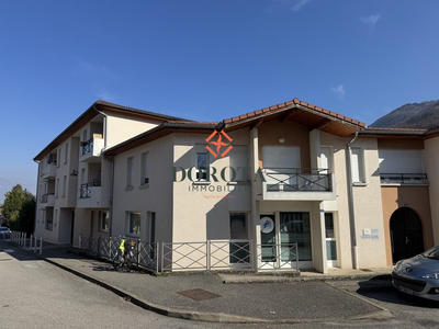 Parking / Garage - 14 m²