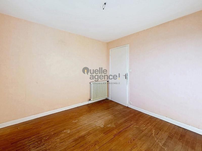 Maison - 95 m² - 7 pièces