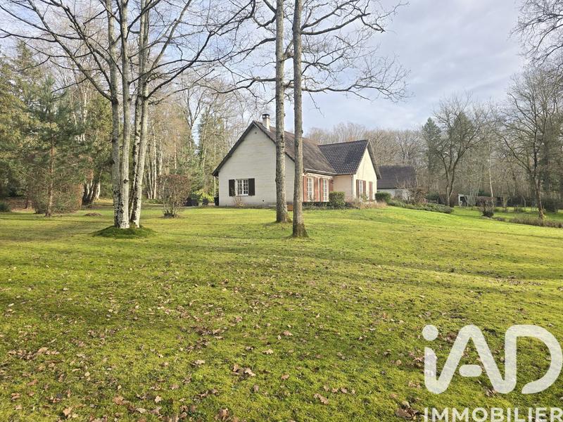 Maison - 228 m² - 8 pièces