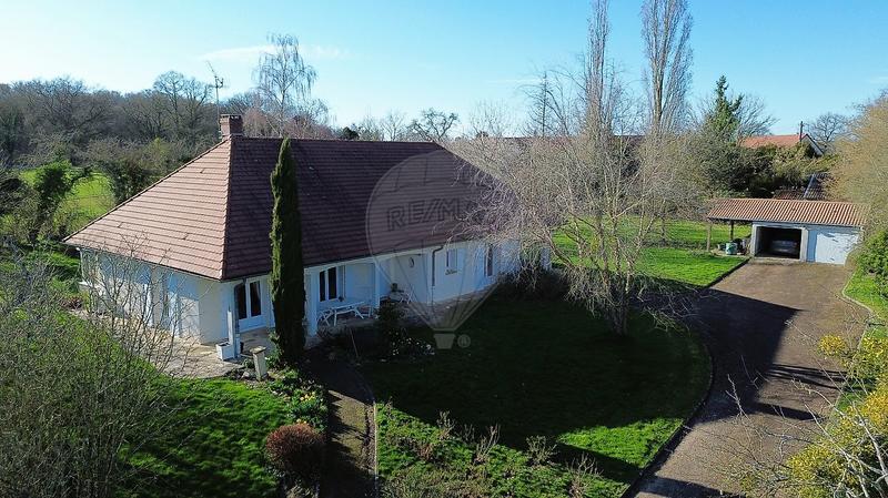 Maison - 150 m² - 7 pièces