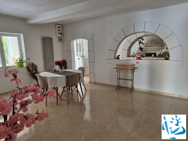 Maison ancienne - 170 m² - 6 pièces