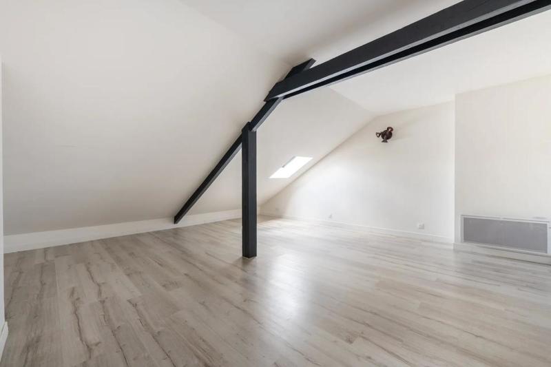 Maison - 190 m² - 5 pièces
