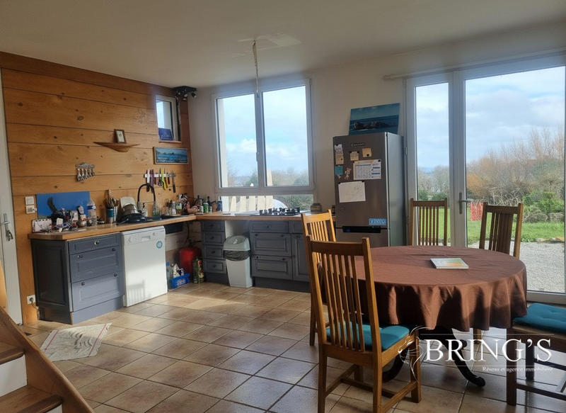 Maison traditionnelle - 78 m² - 5 pièces