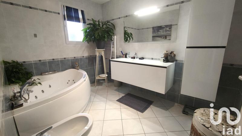 Maison - 126 m² - 5 pièces