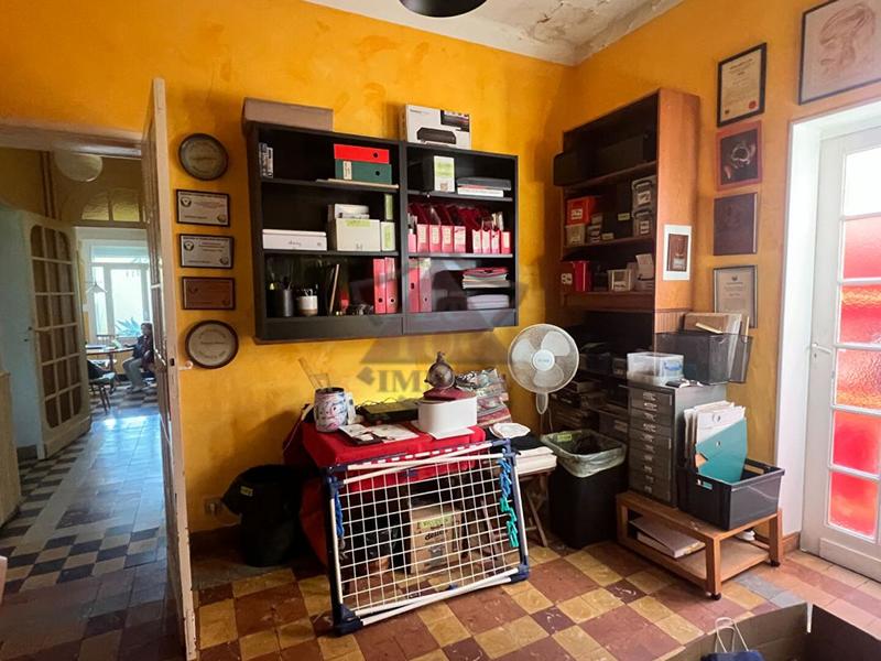 Maison de maîtres - 212 m² - 10 pièces