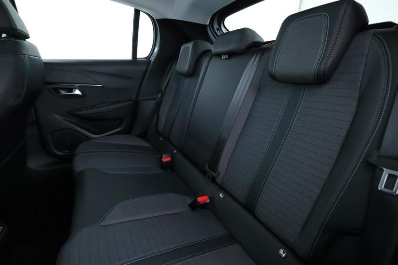 Peugeot 208 1.5 Blue-HDi Allure Business 100 ch